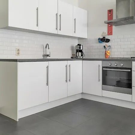 Amazing In With Wifi Apartment *
