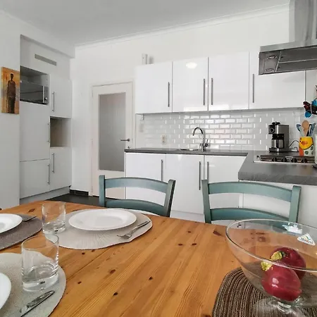 Amazing In With Wifi Apartment *